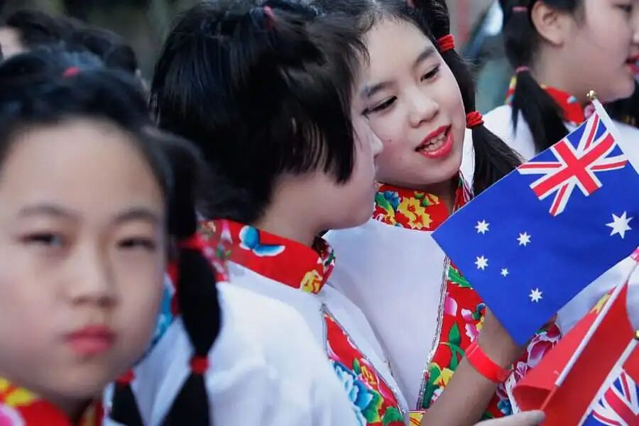 A Brief History of Chinese Migration to Australia | The LOTE Agency