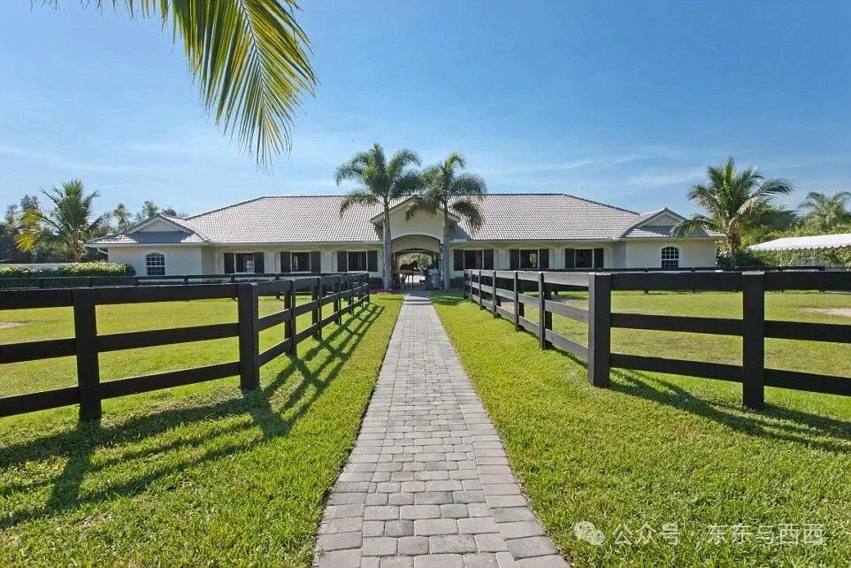Steve Jobs' Laurene Powell widow buys $15mm ranch in Florida | Daily Mail Online