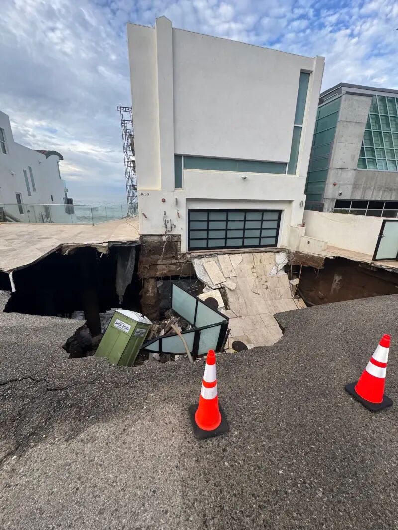 尼古拉斯·凯奇豪宅地陷危机升级