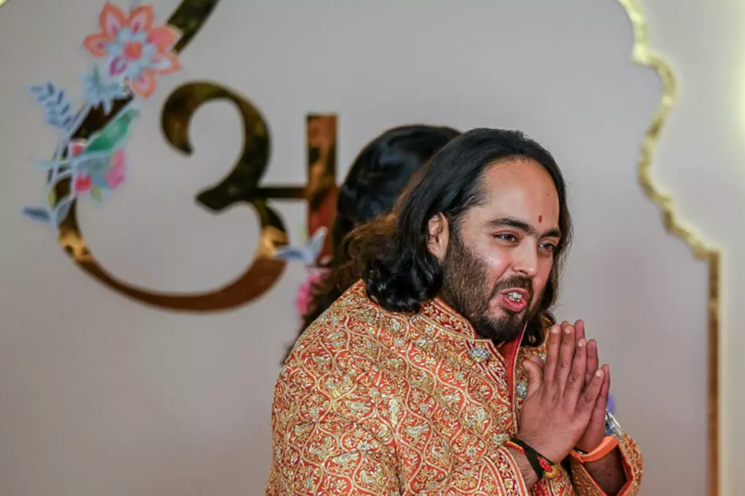 首富儿子砸钱建“诺亚方舟”，救下15万只动物！然而，突然越来越不对劲…..