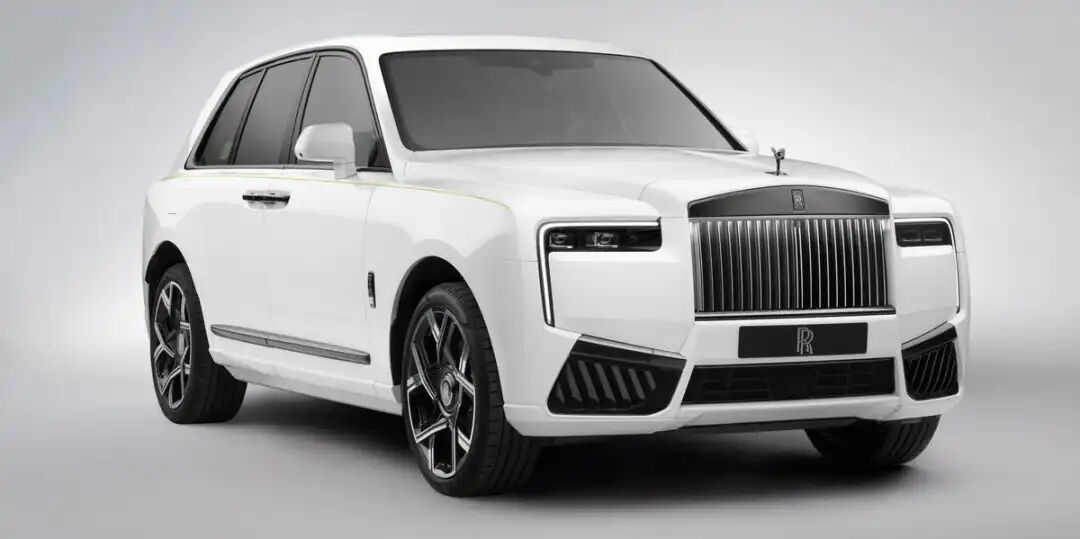 2025 Rolls-Royce Cullinan Review, Pricing, and Specs