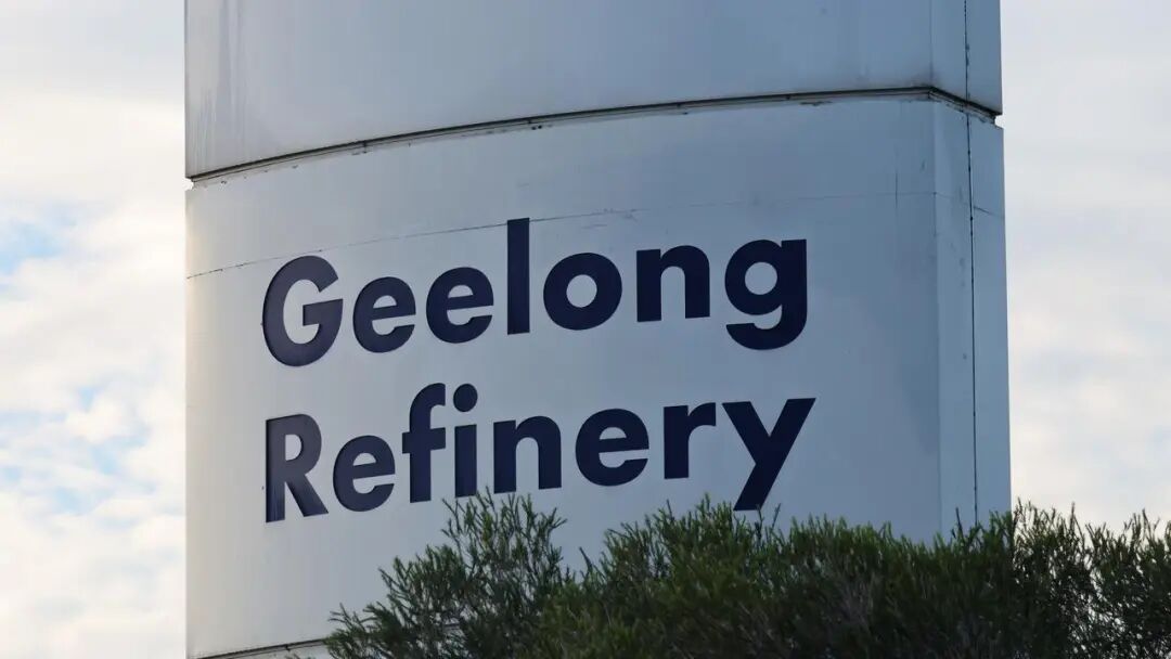 The fire triggered explosions and sent a cloud of toxic smoke to the sky blanketing suburbs across Geelong. Picture: NewsWire/ David Crosling