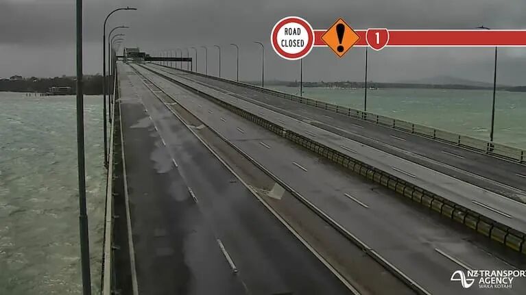 The Auckland Harbour Bridge closed several times on Sunday afternoon due to high winds.