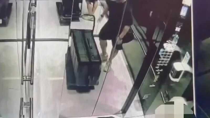 36岁泰国女子在中国台湾失踪,遗体被男友藏在公司冰柜6天,曾用大行李箱运尸