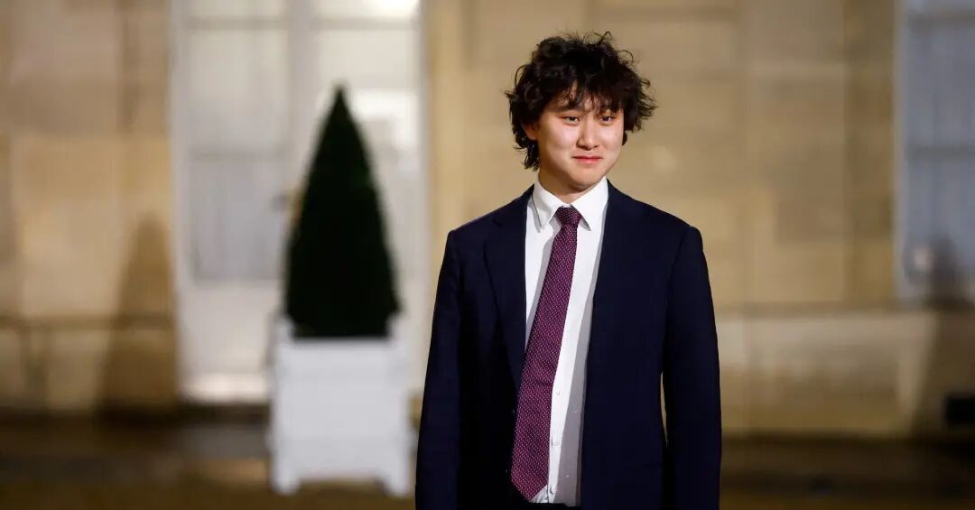 Meta poaches 28-year-old Scale AI CEO after taking multibillion dollar stake in startup | Reuters
