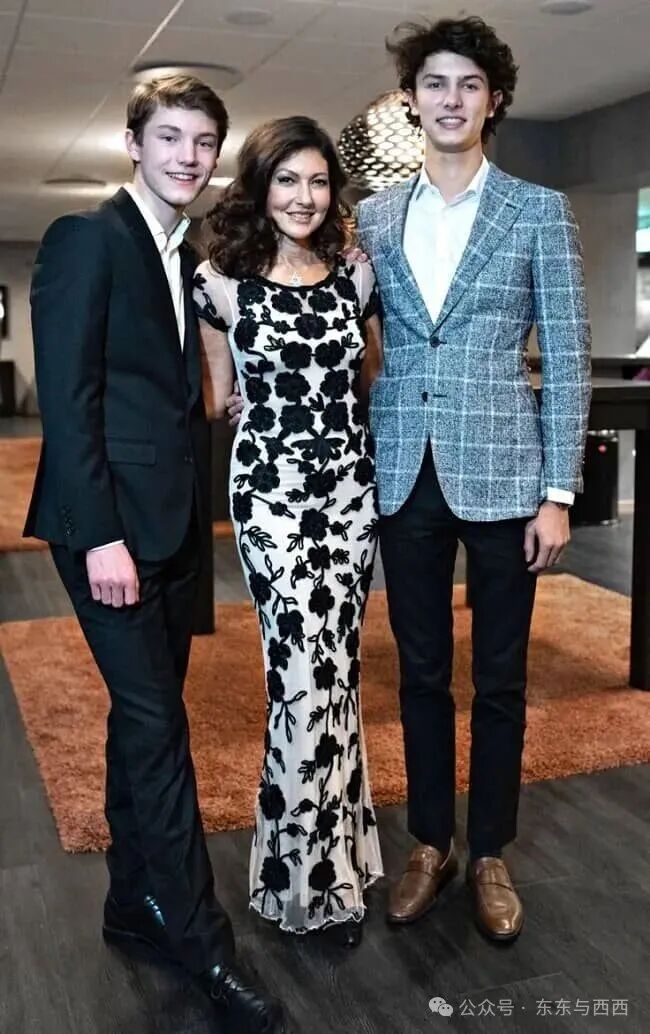 Alexandra, Countess of Frederikborg with her sons Prince Felix of Denmark & Prince Nikolai of Denmark