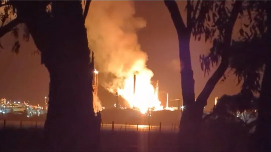 A major fire has erupted at one of Australia’s last remaining oil refineries as the war in Iran threatens global fuel supplies. Picture: Supplied