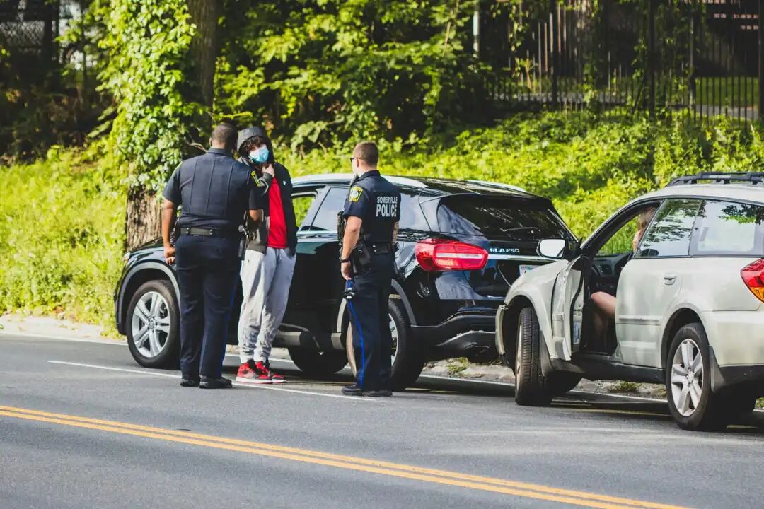 Know Your Rights When ICE Agents Stop Your Car | by Richard Johnson | Medium