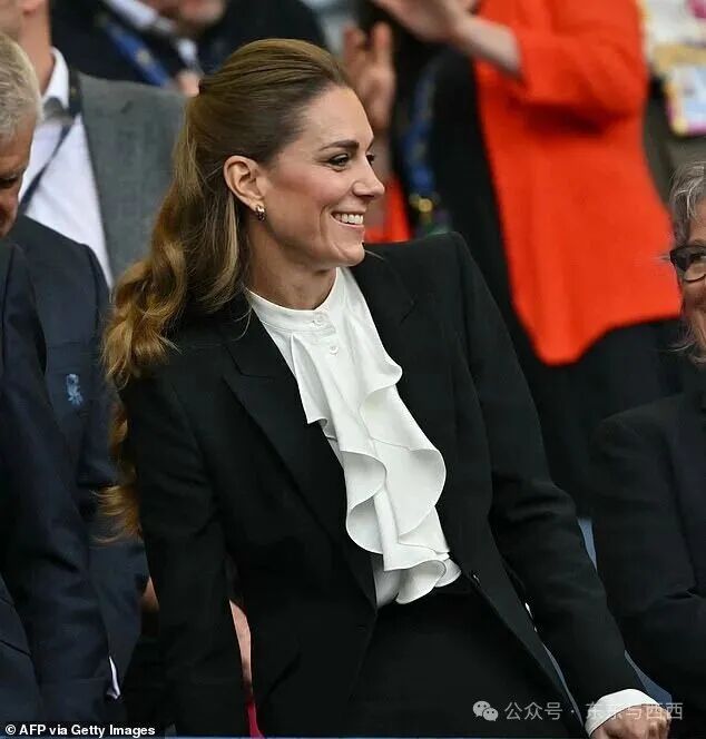 The Princess of Wales appeared to have changed her hair once again as she attended the Women's Rugby World Cup pool A match between England and Australia on Saturday