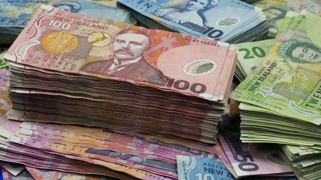 NZ Dollars - Herald pic