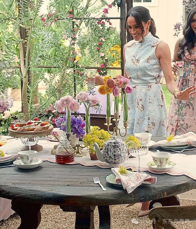 Meghan Markle's £20,000 Netflix kitchen: Luxury Le Creuset cookware, a £15,000 Thermador range cooker, a £300 blender - and at least £80,000 on the duchess's clothes and jewellery | Daily Mail Online