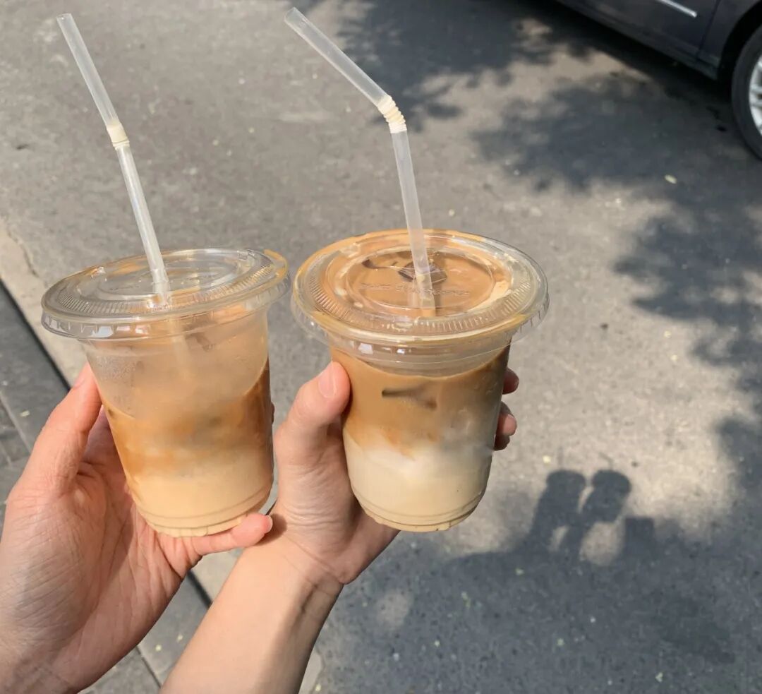 这种饮料除了“上瘾”，还会让你抑郁、焦虑！尤其女性要少喝