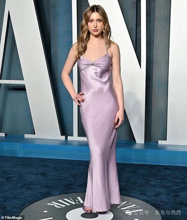 Eve Jobs attends the 2022 Vanity Fair Oscar Party hosted by Radhika Jones