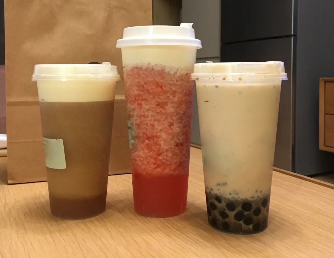 这种饮料除了“上瘾”，还会让你抑郁、焦虑！尤其女性要少喝