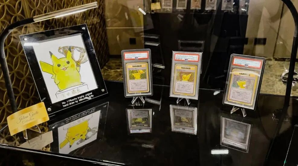20岁妹子,收藏6万张宝可梦卡,市值超过8亿?!网友看懵了:假人做广告