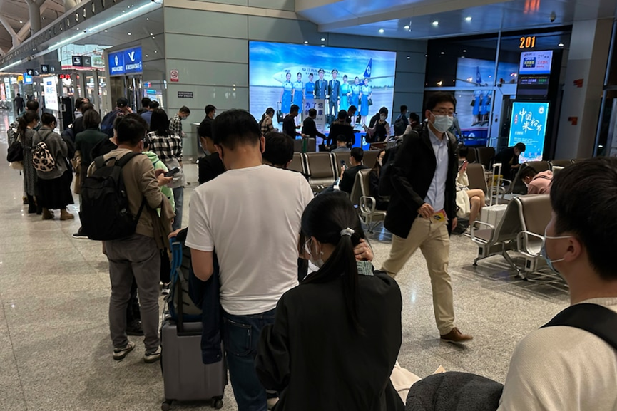 重磅! 中国出入境新规即将生效, 在澳华人接到公安排查通知! 大批人出入境受影响